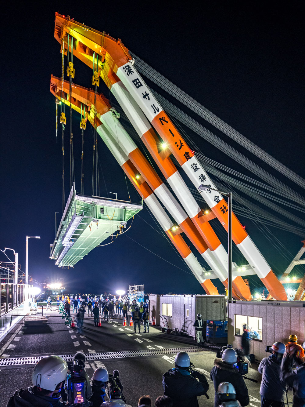 関空連絡橋復旧工事